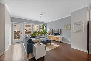 2020 Holtz Ln, Atlanta, GA 30318 - Photo 5