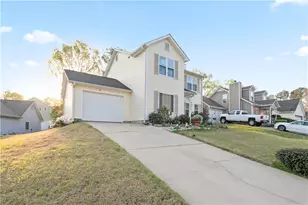 176 Bay Ct Dr, Stockbridge, GA 30281 - Photo 3