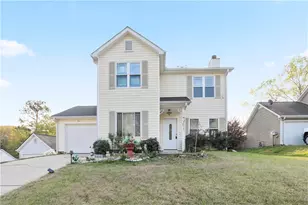 176 Bay Ct Dr, Stockbridge, GA 30281 - Photo 1