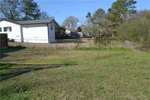 555 Lee Byrd Rd, Loganville, GA 30052 - Photo 9