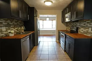 2201 Meadow Wood Ct, Marietta, GA 30062 - Photo 5