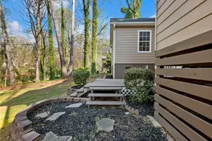 2055 Castle Royale Dr, Lawrenceville, GA 30043 - Photo 37