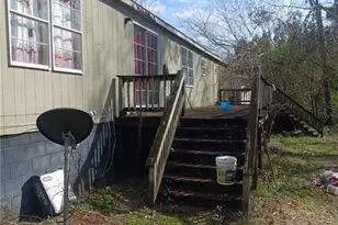 133 McKinnon St, Claxton, GA 30417 - Photo 3