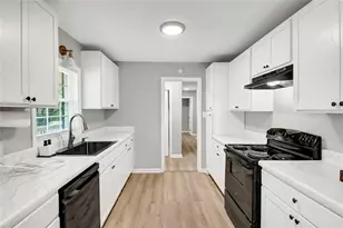 431 Pineridge Rd, Forest Park, GA 30297 - Photo 5