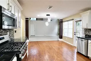 5004 Owen Mill Trail, Stone Mountain, GA 30083 - Photo 13