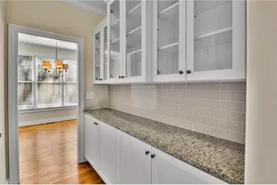 1660 Gilstrap Lane NW, Atlanta, GA 30318 - Photo 19