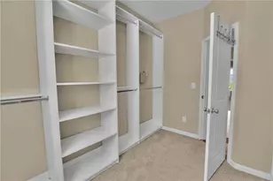 1660 Gilstrap Ln NW, Atlanta, GA 30318 - Photo 37