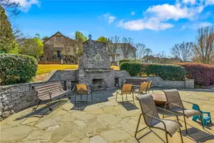 1660 Gilstrap Ln NW, Atlanta, GA 30318 - Photo 63