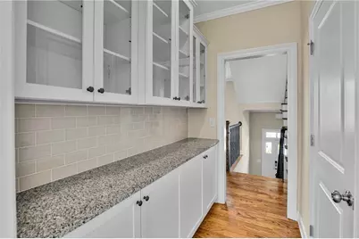 1660 Gilstrap Lane NW, Atlanta, GA 30318 - Photo 19