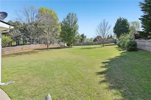 321 Meadowcrest Cir, Canton, GA 30115 - Photo 27