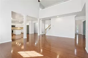 321 Meadowcrest Cir, Canton, GA 30115 - Photo 7