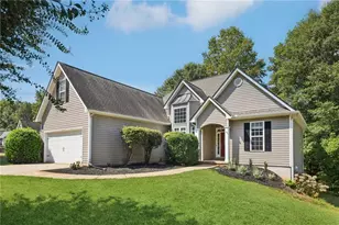 173 Freeman Forest Dr, Newnan, GA 30265 - Photo 1