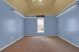 1070 McKendree Park Ln, Lawrenceville, GA 30043 - Photo 17