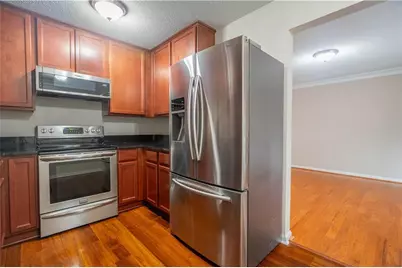 295 Winding River Road #H, Atlanta, GA 30350 - Photo 9