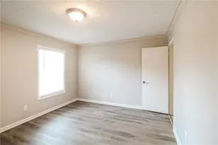 2314 Tapanzee Ln, Lawrenceville, GA 30044 - Photo 15