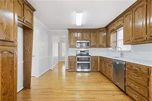 1415 Silver Fox Run, Woodstock, GA 30188 - Photo 13