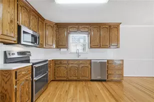 1415 Silver Fox Run, Woodstock, GA 30188 - Photo 11