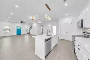 1136 Oak Knoll Terrace SE, Atlanta, GA 30315 - Photo 13