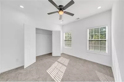 1136 Oak Knoll Terrace SE, Atlanta, GA 30315 - Photo 17