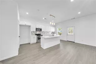 1136 Oak Knoll Terrace SE, Atlanta, GA 30315 - Photo 11