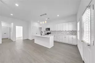 1136 Oak Knoll Terrace SE, Atlanta, GA 30315 - Photo 9