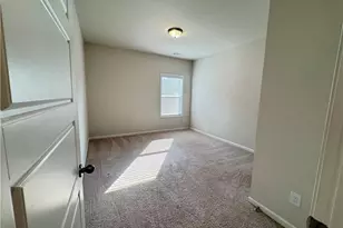 1572 Dover Creek Ln, Lawrenceville, GA 30045 - Photo 15