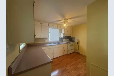 148 Robertson Avenue, Tallapoosa, GA 30176 - Photo 5