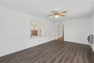 148 Robertson Ave, Tallapoosa, GA 30176 - Photo 11