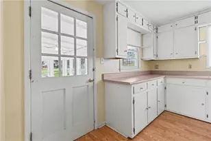 148 Robertson Ave, Tallapoosa, GA 30176 - Photo 5