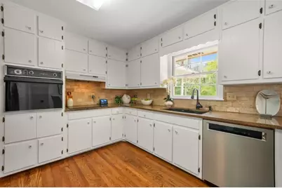 1458 Country Squire Drive, Decatur, GA 30033 - Photo 11