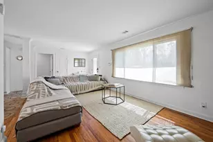 414 Charles Pl, Roswell, GA 30075 - Photo 5