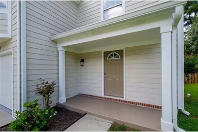 10840 Mortons Crossing, Johns Creek, GA 30022 - Photo 3