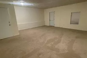 8973 Jimmy Lee Cir, Jonesboro, GA 30238 - Photo 3