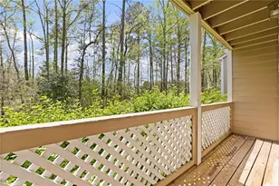 4447 Pineridge Cir, Dunwoody, GA 30338 - Photo 13