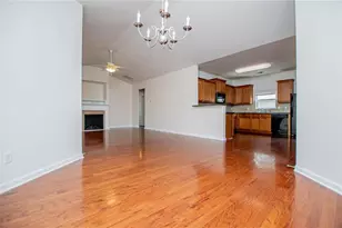 240 River Meadow Dr, Lagrange, GA 30241 - Photo 13