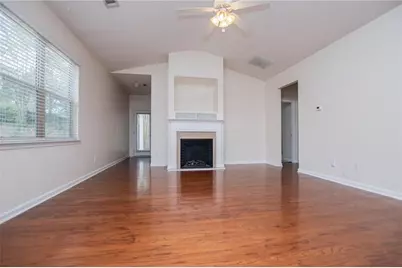 240 River Meadow Drive, Lagrange, GA 30241 - Photo 9