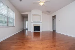 240 River Meadow Dr, Lagrange, GA 30241 - Photo 9