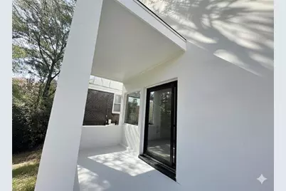 1180 Holly Street NW, Atlanta, GA 30318 - Photo 3