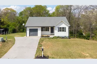 110 Walraven Way SE, Calhoun, GA 30701 - Photo 1