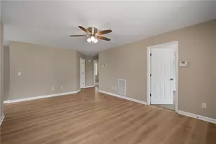 110 Walraven Way SE, Calhoun, GA 30701 - Photo 9