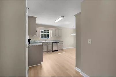 110 Walraven Way SE, Calhoun, GA 30701 - Photo 11