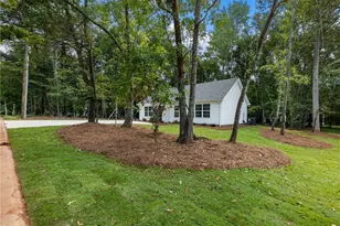 8079 Beachwood Dr, Murrayville, GA 30564 - Photo 21