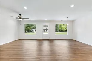 8083 Beachwood Dr, Murrayville, GA 30564 - Photo 3