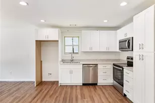 8083 Beachwood Dr, Murrayville, GA 30564 - Photo 9