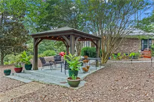 104 Lakeshore Cir NE, Marietta, GA 30067 - Photo 43