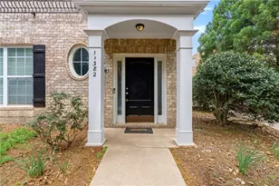 11382 Musette Cir, Alpharetta, GA 30009 - Photo 3
