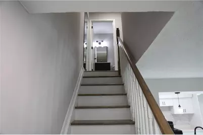 1321 Surrey Lane SW, Marietta, GA 30008 - Photo 7