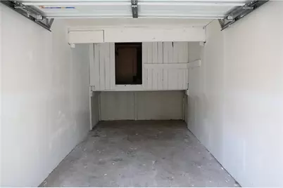 1321 Surrey Lane SW, Marietta, GA 30008 - Photo 17