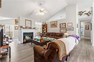 3724 Lexington Ct, Gainesville, GA 30504 - Photo 5