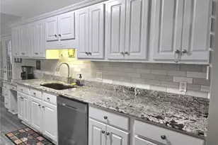 3724 Lexington Ct, Gainesville, GA 30504 - Photo 13
